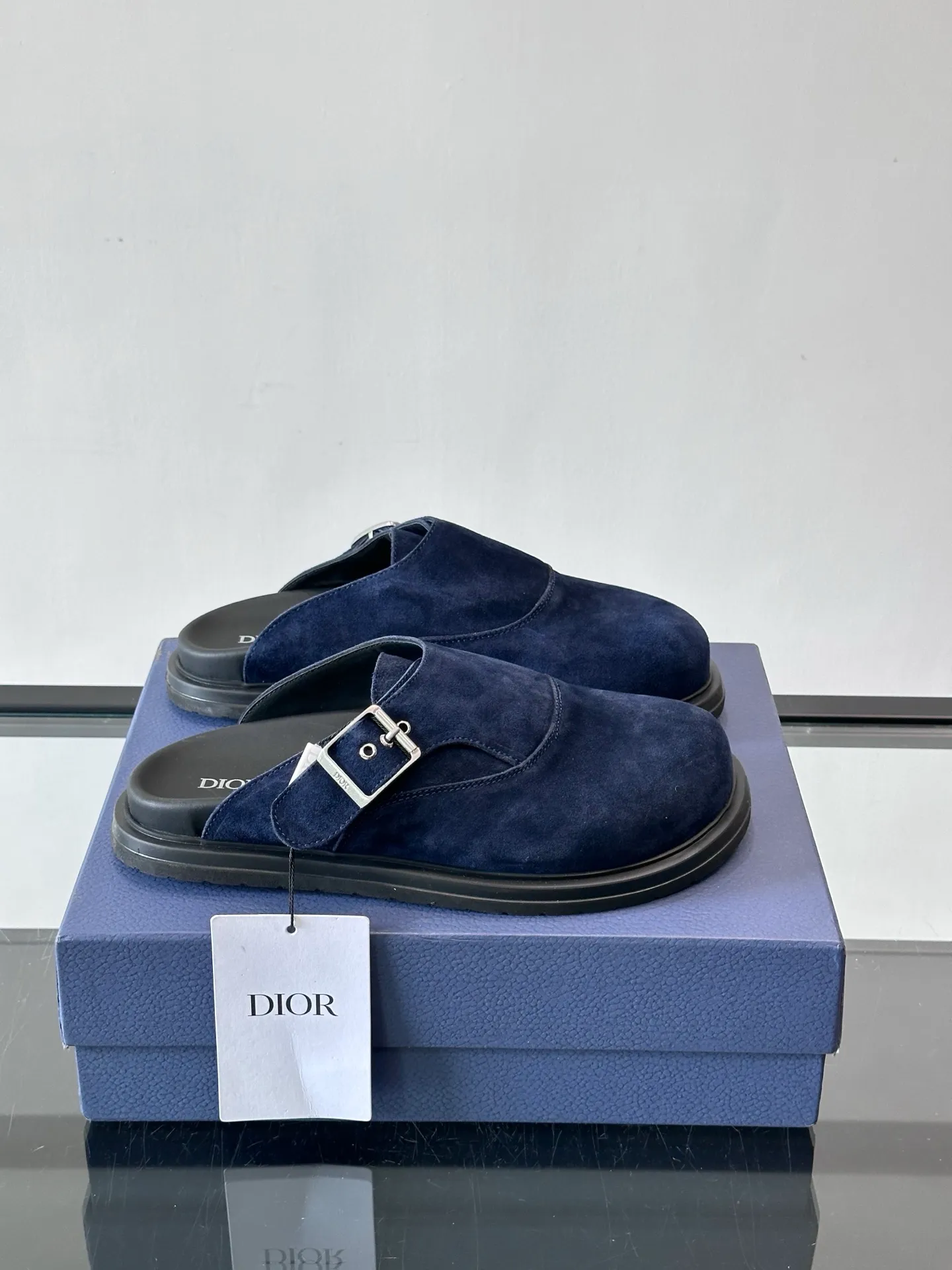 p360 "Dio＊" new men's printed toe-toe mules, classic presbyopia pattern + black EVA sole, low-key and high-end! Baotou design + metal buckle, perfect details, more comfortable and stable to wear✨, very versatile for daily outings or light luxury occasions. Oblique print is Dior's signature element. It is highly recognizable and full of fashion sense. It is a must-have for quality enthusiasts! 👟 size：38-44